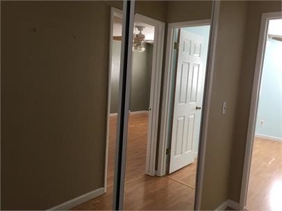 80 Portola Way-Unit -111 in Tracy, CA - Building Photo - Building Photo