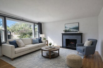 16748 Linden Ave N in Shoreline, WA - Building Photo - Building Photo