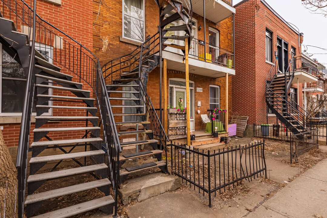5249-5257 3E Av in Montréal, QC - Building Photo