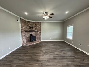500 Oakdale Rd in Sherwood, AR - Building Photo - Building Photo