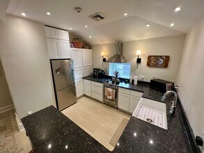 246 Washington Ave in La Grange, IL - Building Photo - Building Photo