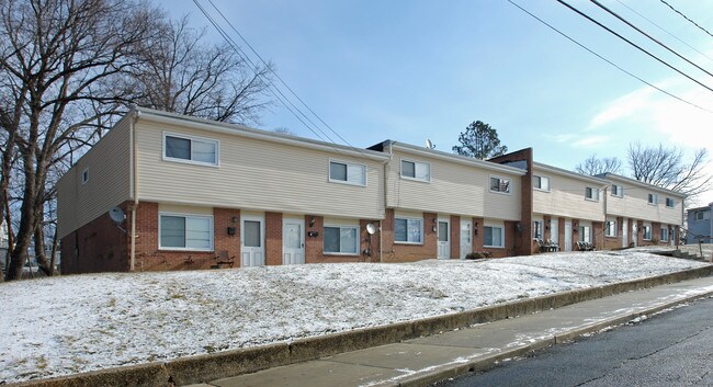 1113 Haverhill Rd in Baltimore, MD - Foto de edificio - Building Photo