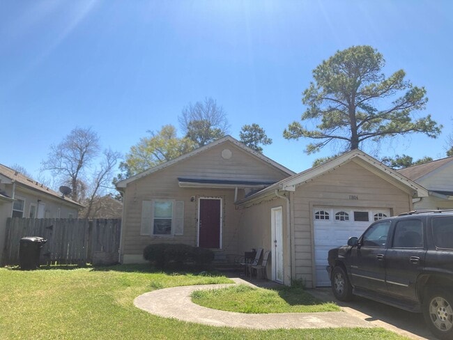 property at 11806 Greenglen Dr
