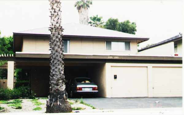 2593-2595 Bayshore Ave in Ventura, CA - Building Photo - Building Photo