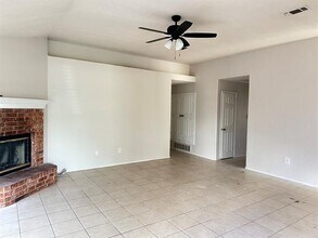 1117 Edenbrook Dr in Arlington, TX - Building Photo - Building Photo
