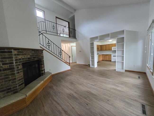 property at 18 Vail Cir