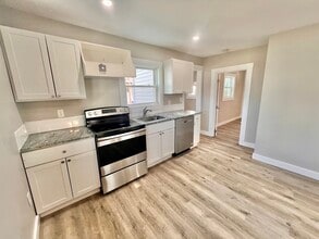38R Millett St in Gloucester, MA - Building Photo - Building Photo