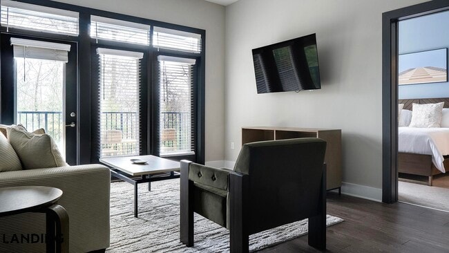 2550 Blackmon Dr in Decatur, GA - Foto de edificio - Building Photo