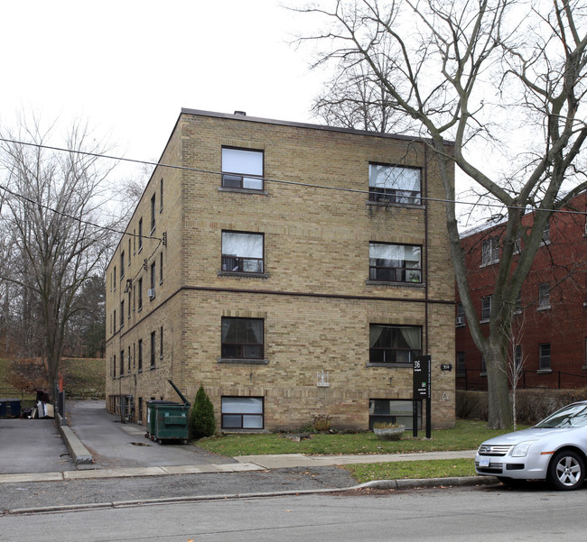 Kingsway Park Apartments in Toronto, ON - Building Photo - Building Photo