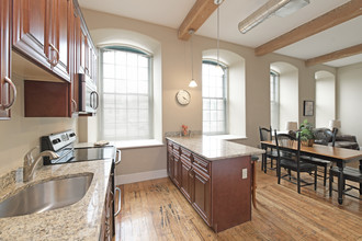 Lofts at Anthony Mill in Coventry, RI - Foto de edificio - Interior Photo