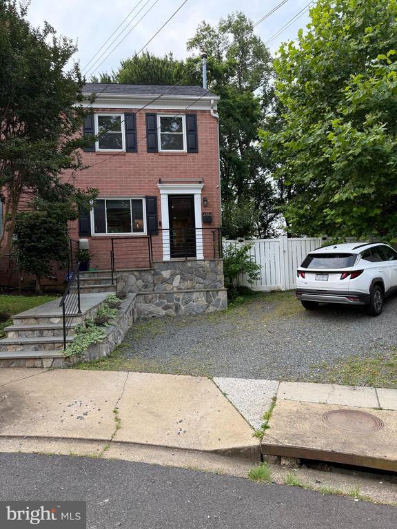 property at 4814 20th Pl N