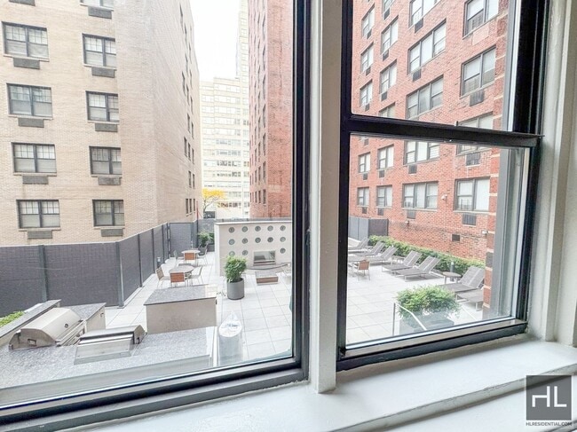 East 79th Street in New York, NY - Building Photo - Building Photo