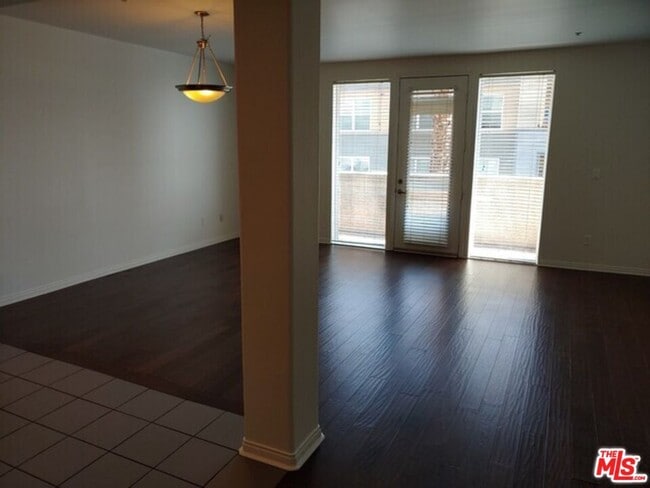 360 W Ave 26 in Los Angeles, CA - Building Photo - Building Photo
