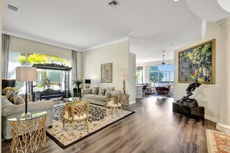 128 Esperanza Way in Palm Beach Gardens, FL - Building Photo - Building Photo