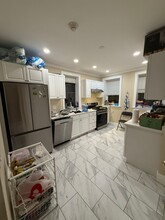 201 Harvard Ave, Unit 4 in Boston, MA - Building Photo - Building Photo