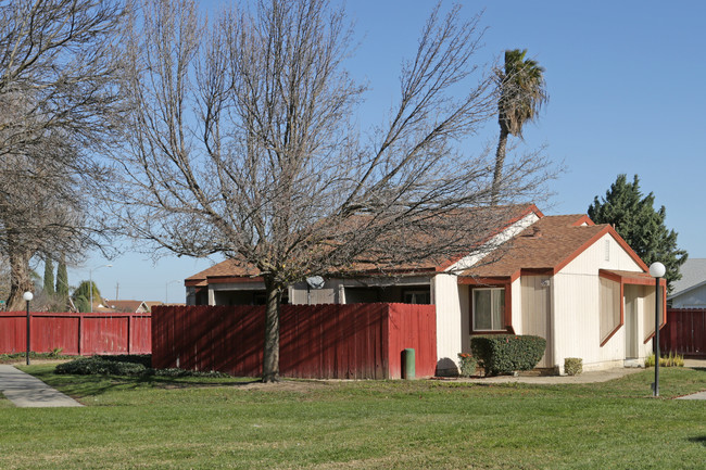 Mendota Gardens Apartments