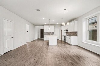 10233 Fulgham Dr in Fort Worth, TX - Building Photo - Building Photo