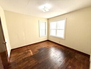 306 N Neshoba St in Tishomingo, OK - Building Photo - Building Photo