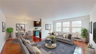 30 Glenbrook Rd in Stamford, CT - Building Photo