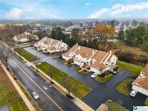 7318F Sauerkraut Ln in Macungie, PA - Building Photo - Building Photo