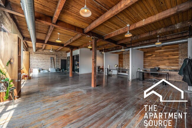 property at 3124 W Carroll Ave