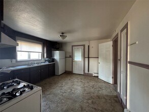 201 Squires Ave in Endicott, NY - Building Photo - Building Photo