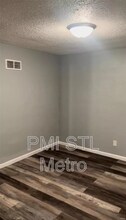 9713 Dennis Dr in St. Louis, MO - Building Photo - Building Photo