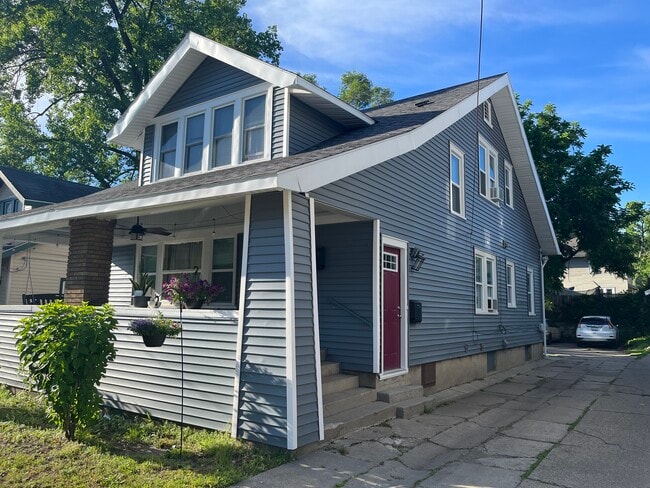 24 Corinne St SW, Unit #1 in Grand Rapids, MI - Building Photo - Building Photo