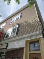 235A Highland Ave, Unit 2 in Somerville, MA - Building Photo