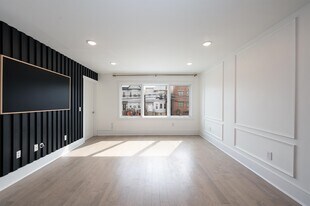 309 Palisade Ave in Union City, NJ - Building Photo