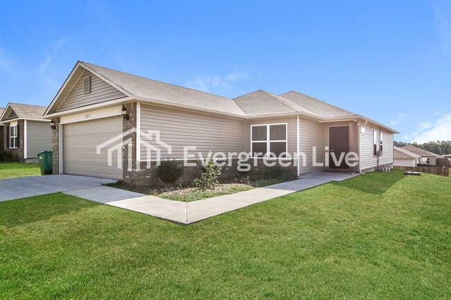 1071 Huntington Dr in Benton, AR - Building Photo - Building Photo