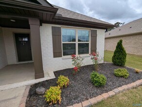 124 Varina Dr in Owens Cross Roads, AL - Building Photo - Building Photo