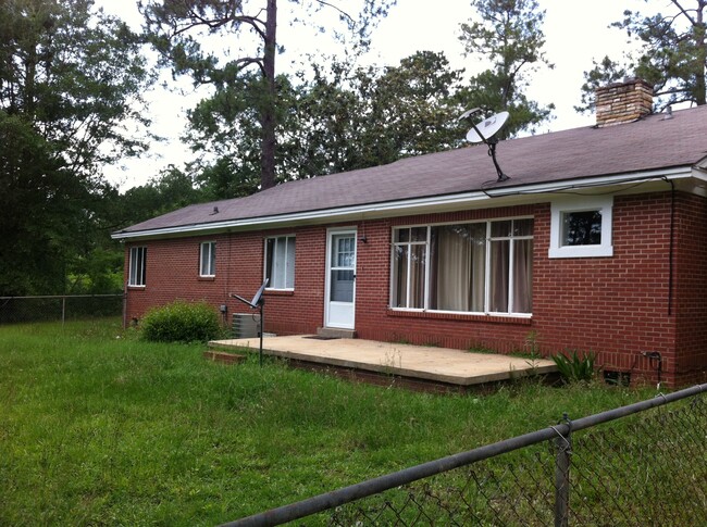 162 County Rd 3302 in Troy, AL - Foto de edificio - Building Photo