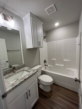 15428 County Rd 192 in Tyler, TX - Foto de edificio - Building Photo