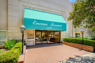 5320 Zelzah Ave, Unit #314 in Encino, CA - Building Photo