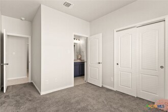 3711 McCleland Crk Trl in Temple, TX - Foto de edificio - Building Photo