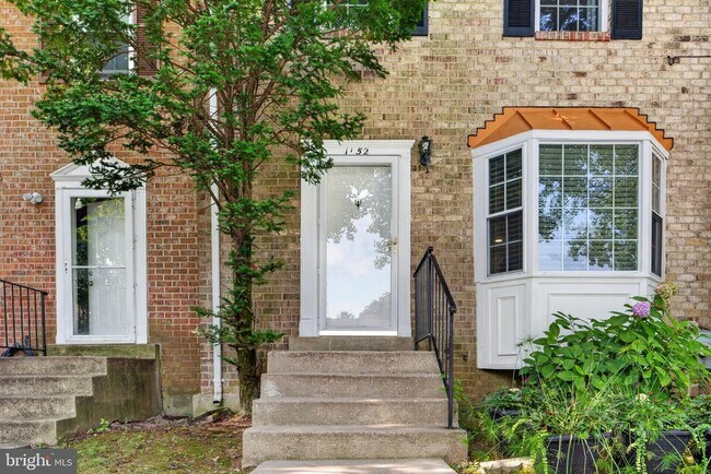 property at 1152 Southern Night Ln