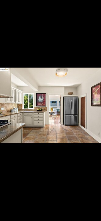 1412 Peralta Ave in Berkeley, CA - Building Photo