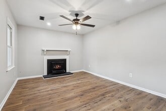 12 Chowan Pl in Newport News, VA - Building Photo - Building Photo