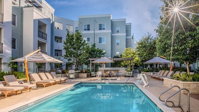 The Lark in San Mateo, CA - Building Photo - Building Photo