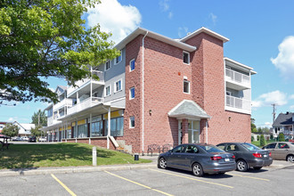 2303 Laurier St in Clarence-Rockland, ON - Building Photo - Building Photo