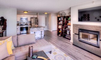 542 N State St in Chicago, IL - Building Photo