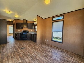 140 Holy Temple St in Caldwell, TX - Building Photo - Building Photo