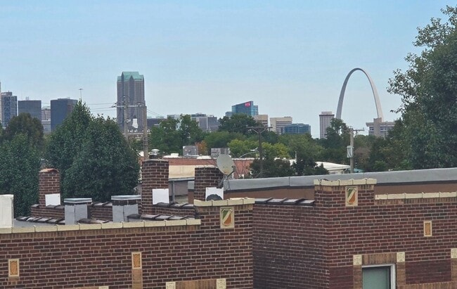 2146-2148-2148 Victor St in St. Louis, MO - Building Photo - Building Photo