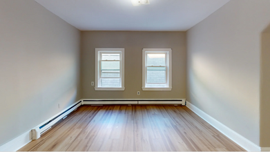 50-56 Burnett St, Unit 1 in Boston, MA - Building Photo - Building Photo