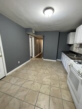 449 Avon Ave, Unit 2 in Newark, NJ - Building Photo - Building Photo