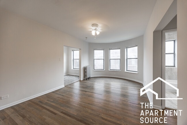 7728 N Marshfield Ave, Unit 2C in Chicago, IL - Foto de edificio - Building Photo