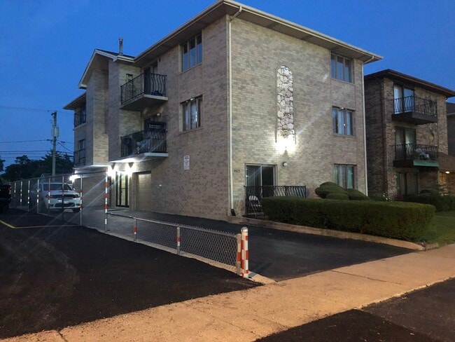property at 9825 Ridgeland Ave