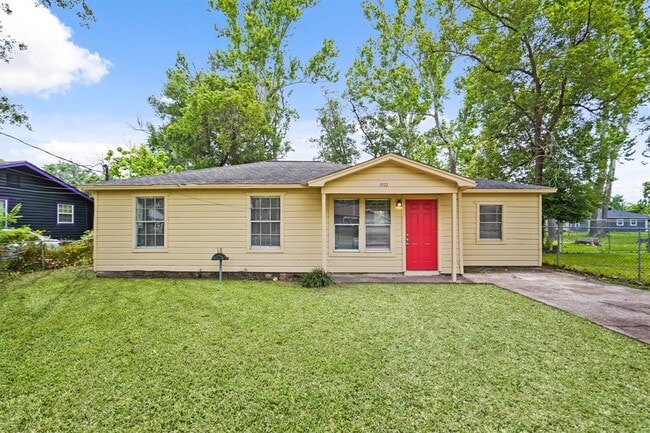 property at 8122 Homewood Ln