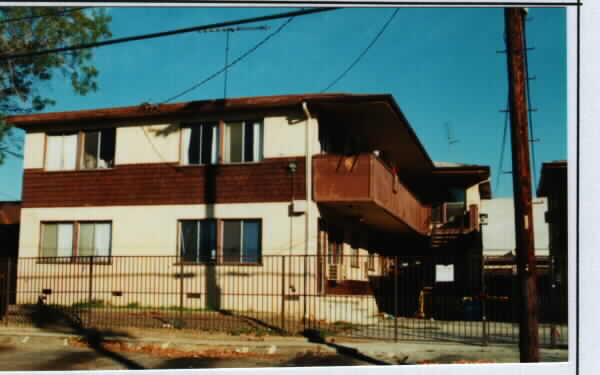 12753 Barbara Ann St in North Hollywood, CA - Building Photo - Building Photo